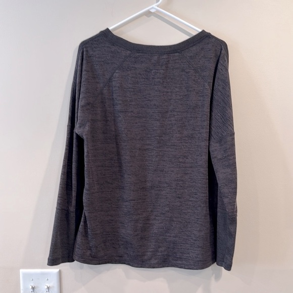 🔥Athleta Dark  Gray Long Sleeve Sweater with Zipper Accents🔥 - Picture 6 of 6